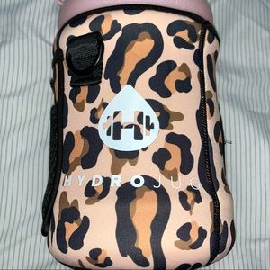 Hydrojug Leopard Sleeve